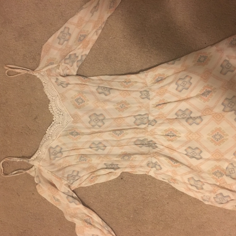 Kendall and Kylie cold shoulder romper !!